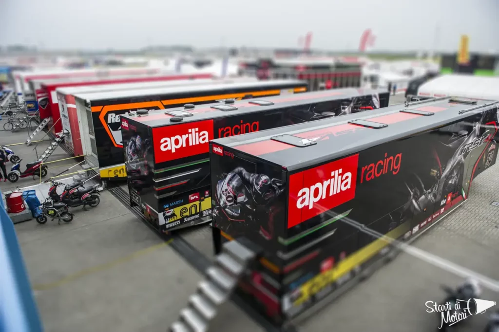 Startidimotori.com - World Superbike Paddock